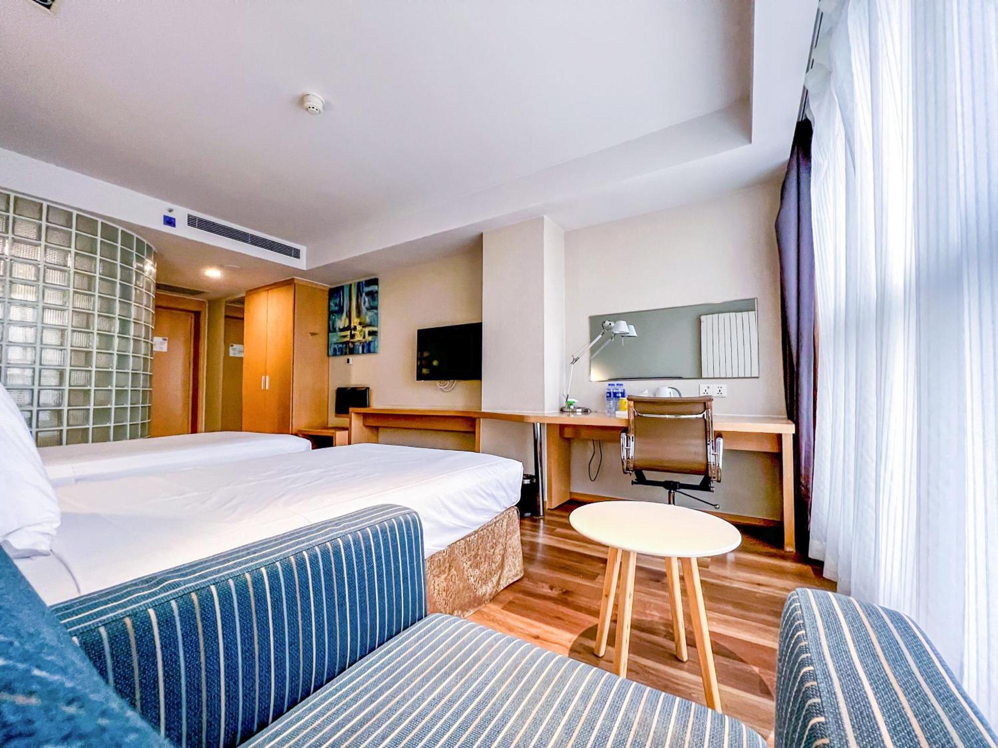 Holiday Inn Express Zhangjiakou Park View, An Ihg Hotel Экстерьер фото
